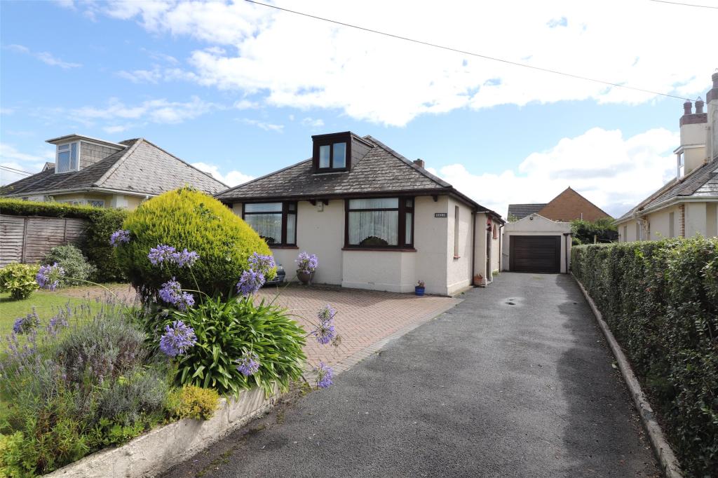 3 bedroom bungalow for sale in Stratton Road, Bude, Cornwall, EX23