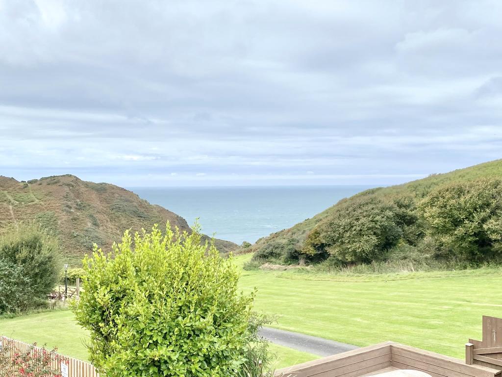 2 bedroom semidetached house for sale in North Morte Road, Mortehoe