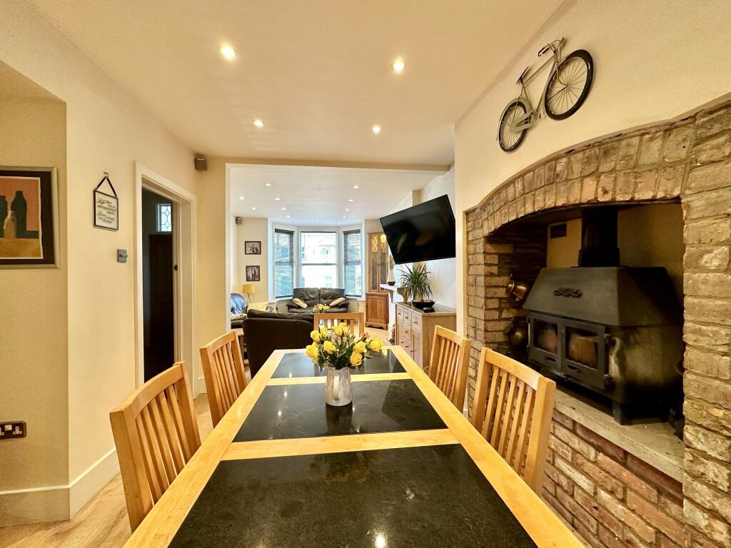5 bedroom terraced house for sale in Highfield Terrace,