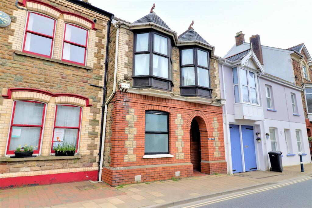 1 bedroom apartment for sale in High Street, Combe Martin, Devon, EX34