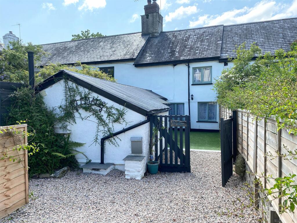 2 bedroom terraced house for sale in Clawton, Holsworthy, Devon, EX22