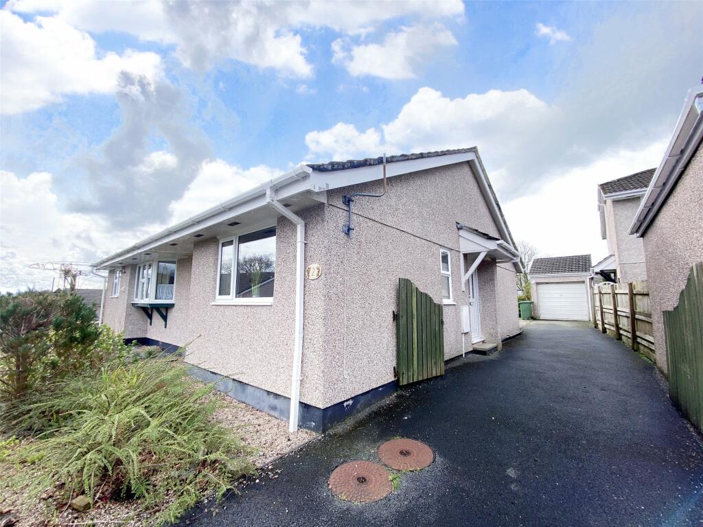 2 bedroom bungalow for sale in Crockers Way, St. GilesontheHeath