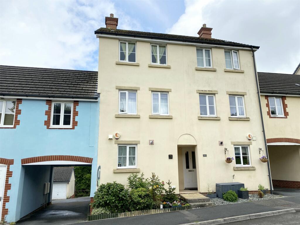 3 bedroom terraced house for sale in Kensey Valley Meadow, Launceston