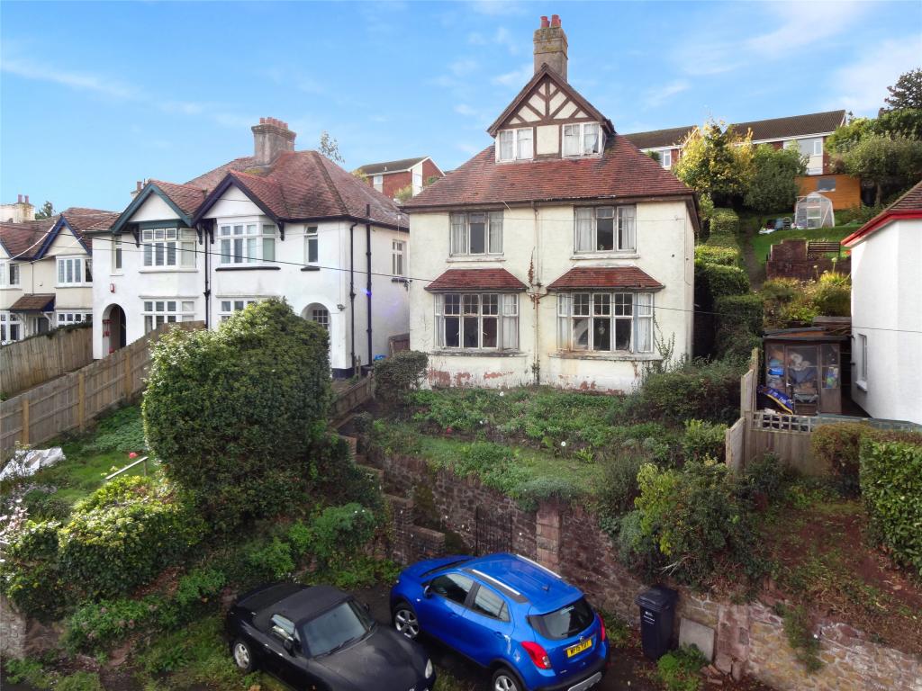 4 bedroom detached house for sale in Millbridge Road, Minehead