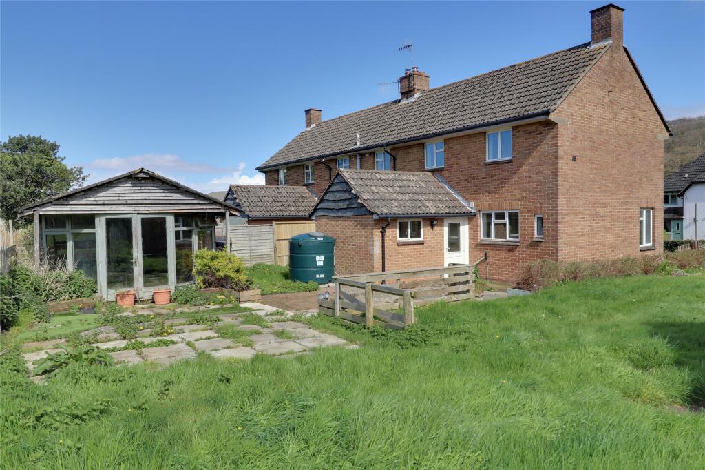 3 bedroom semidetached house for sale in Minehead
