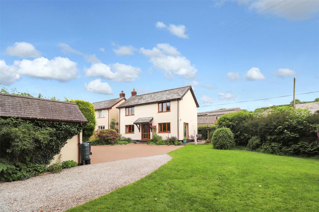 3 bedroom detached house for sale in East Knowstone, South Molton