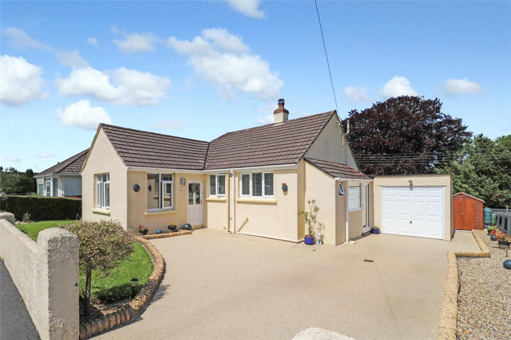 3 bedroom bungalow for sale in Exeter Gate, South Molton, Devon, EX36