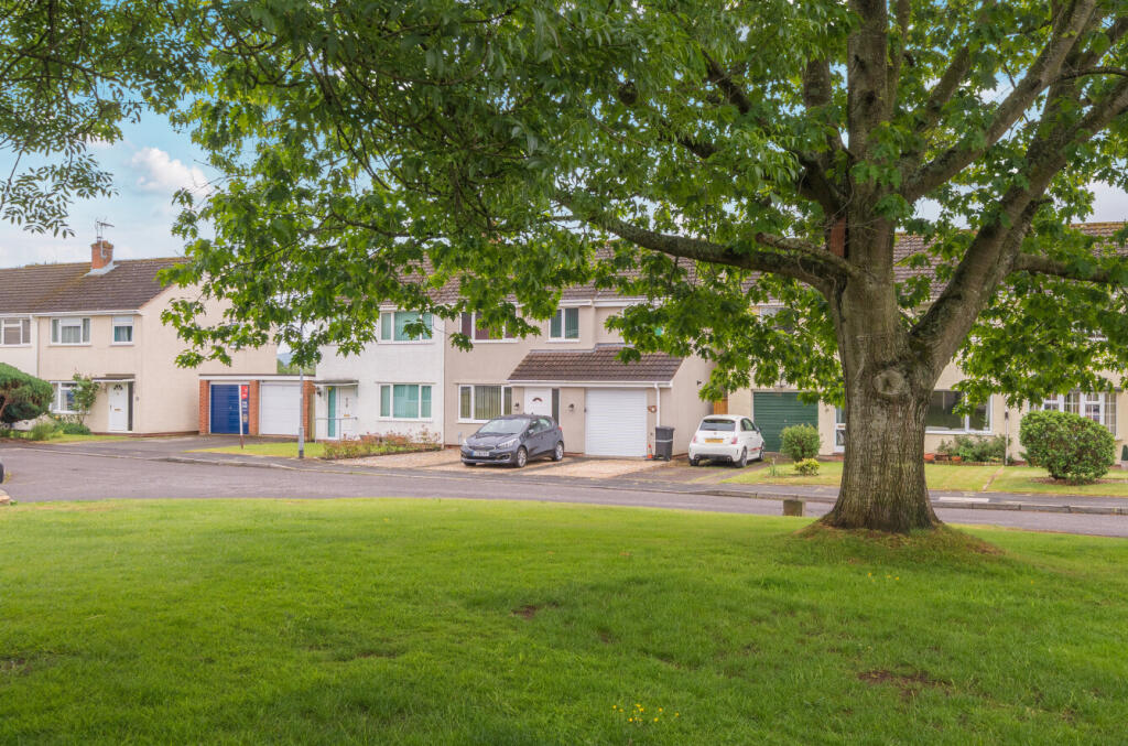 Main image of property: Manor Park, Norton Fitzwarren, Taunton, Somerset, TA2