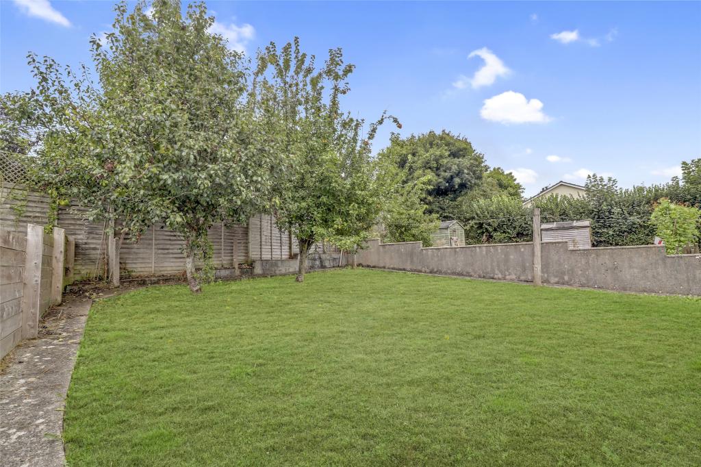 2 bedroom bungalow for sale in Barfield Close, Dolton, Winkleigh, Devon, EX19