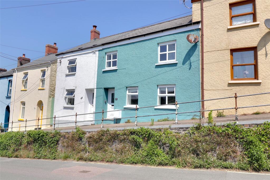 3 bedroom terraced house