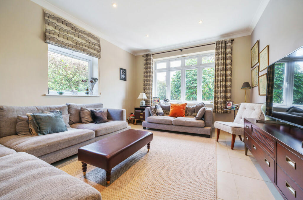 5 bedroom detached house for sale in Tekels Avenue, Camberley, Surrey, GU15