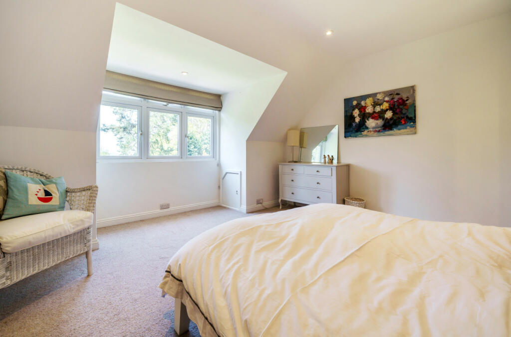 5 bedroom detached house for sale in Tekels Avenue, Camberley, Surrey, GU15