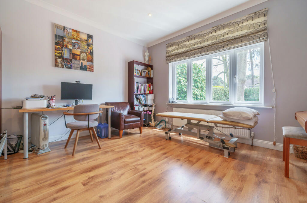 5 bedroom detached house for sale in Tekels Avenue, Camberley, Surrey, GU15