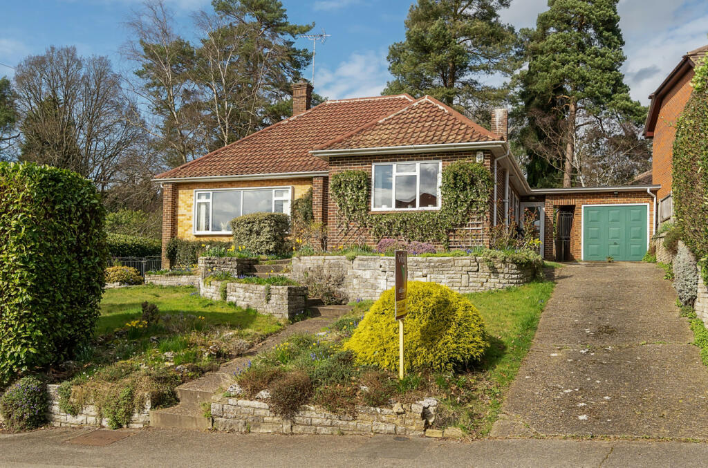 3 bedroom bungalow for sale in Church Hill, Camberley, Surrey, GU15