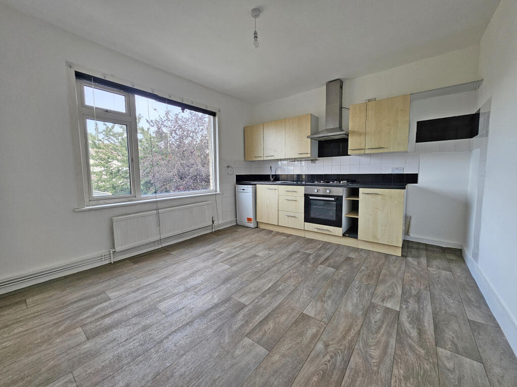 Main image of property: , Ilford, Essex, IG1