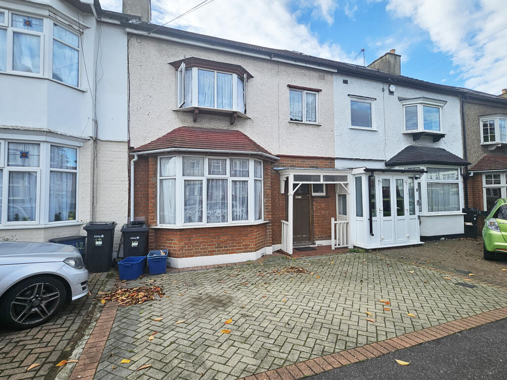 Main image of property: Newbury Park, IG2