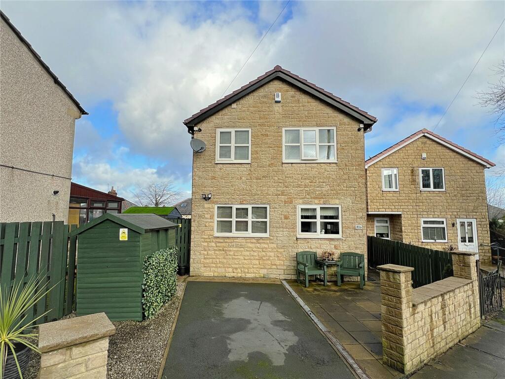 3 bedroom detached house for sale in Briarwood Drive, Wibsey, Bradford, BD6