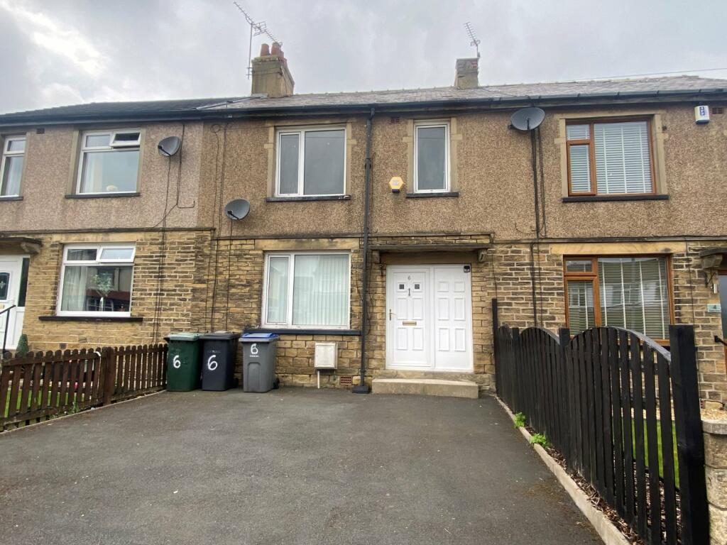 3 bedroom terraced house for sale in Poplar Road, Off Moore Avenue