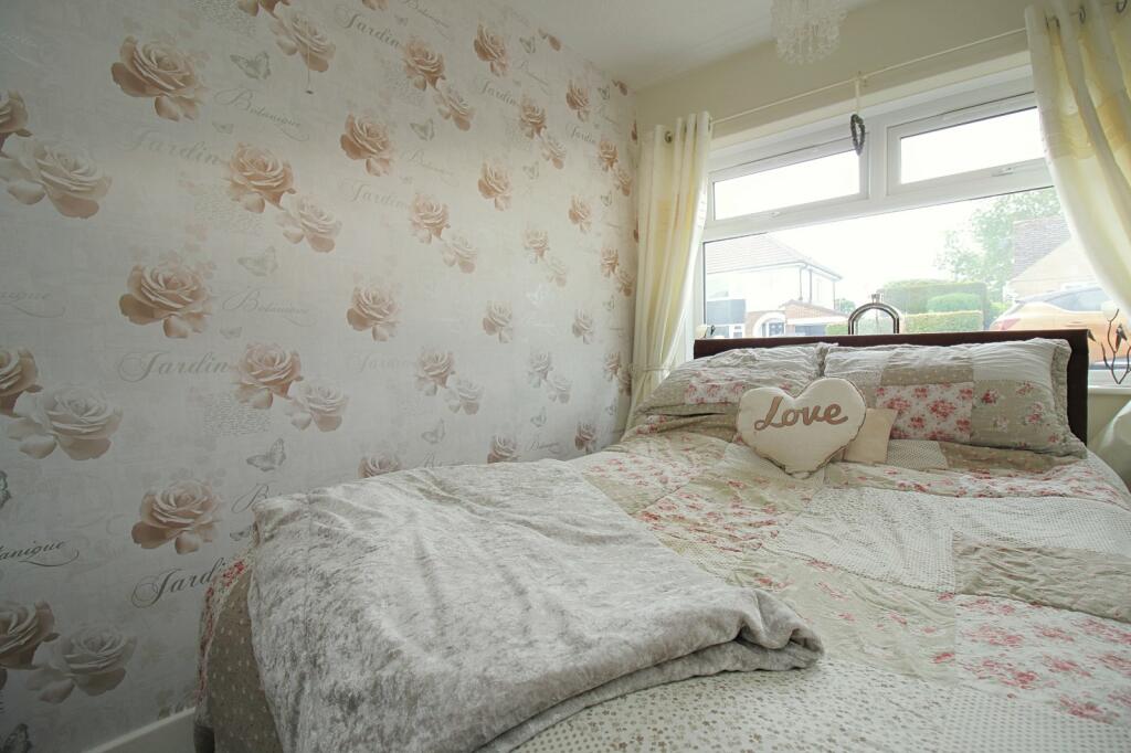 Additional property image - Highgate Grove, Clayton Heights, Bradford, BD13