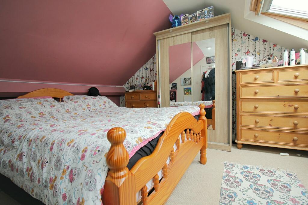 Additional property image - Highgate Grove, Clayton Heights, Bradford, BD13