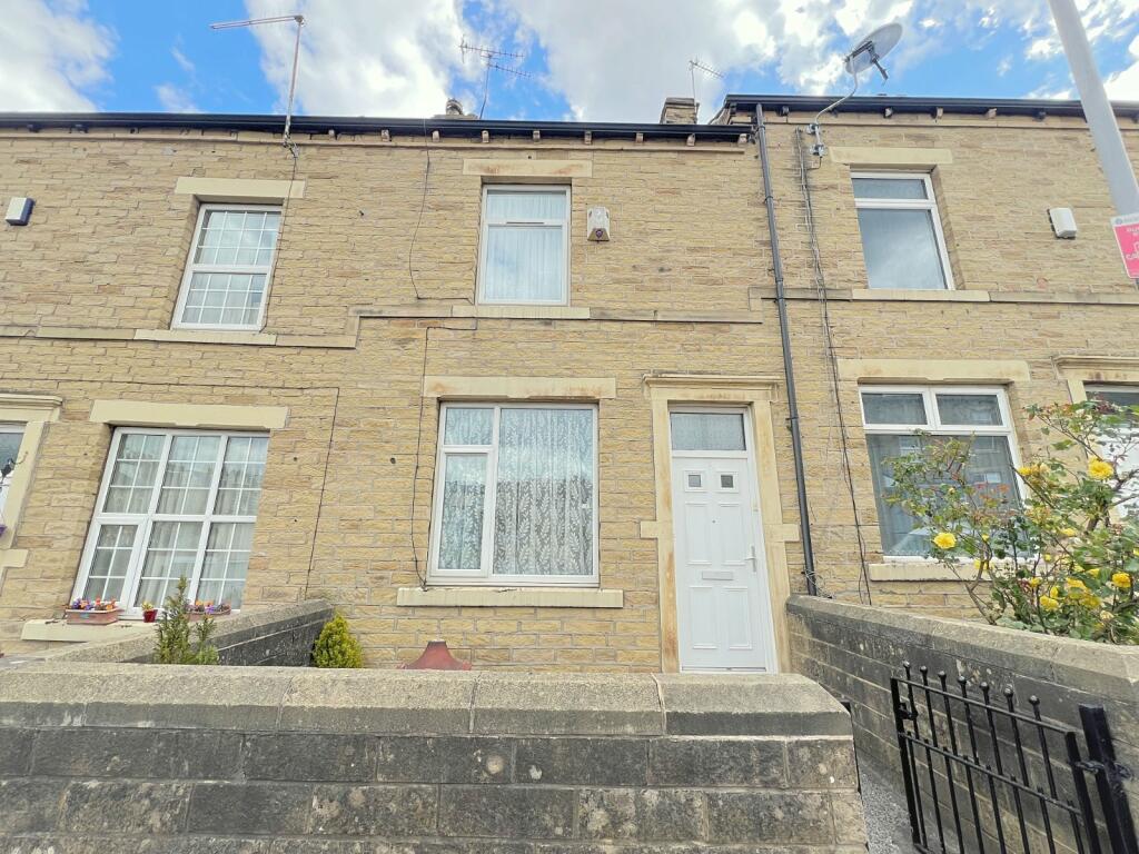 2 bedroom terraced house for sale in Roxby Street, Bradford, BD5