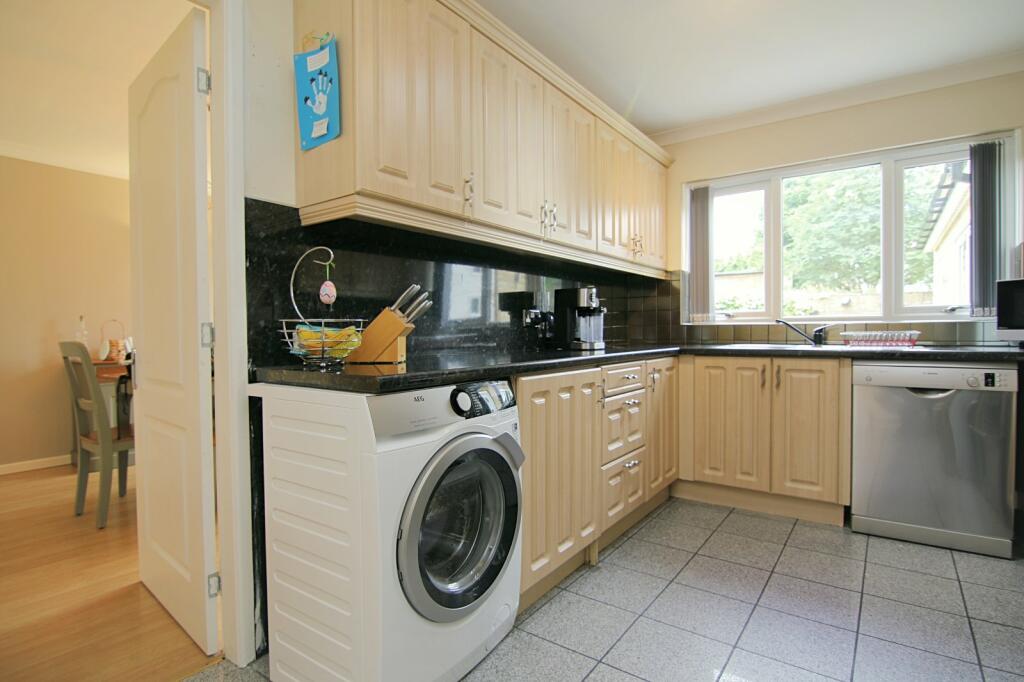 Additional property image - Roundhill Close, Queensbury, Bradford, BD13