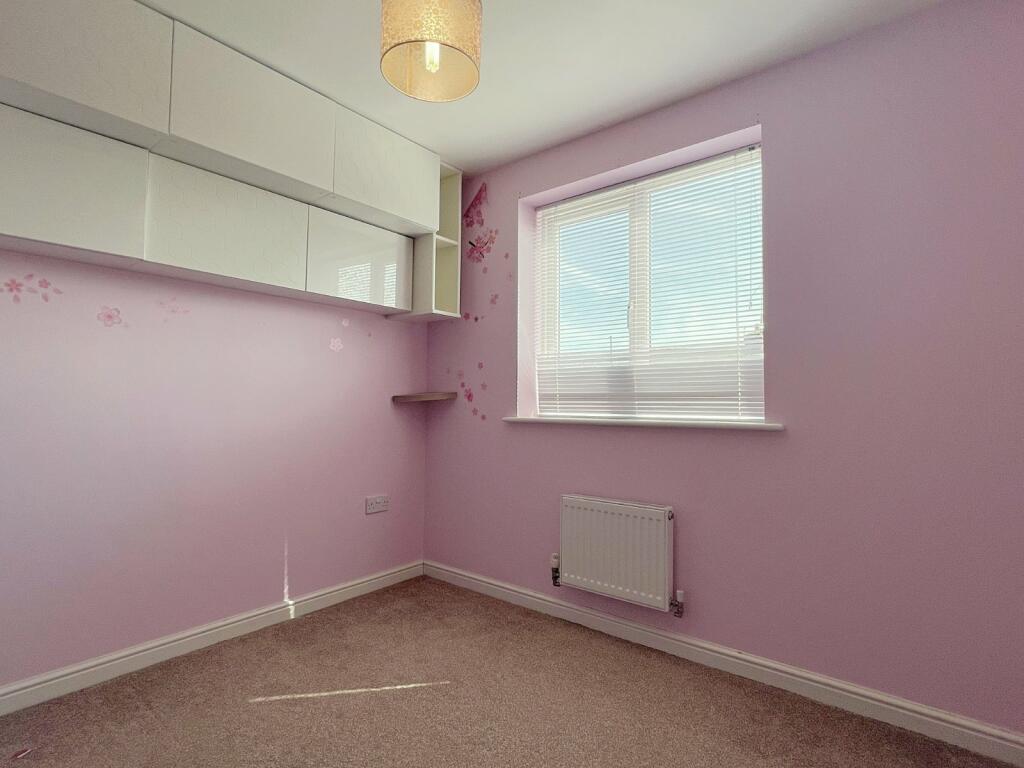 Additional property image - Royds Hall Drive, Woodside, Bradford, BD6