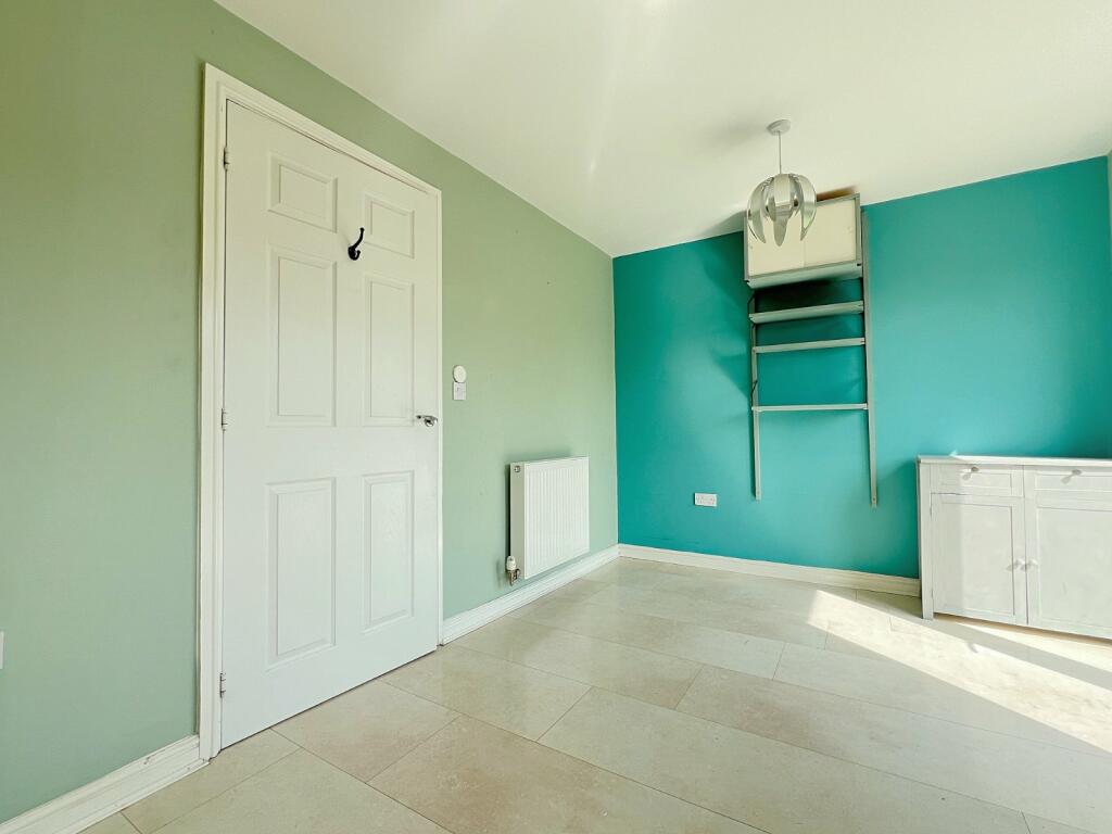 Additional property image - Royds Hall Drive, Woodside, Bradford, BD6
