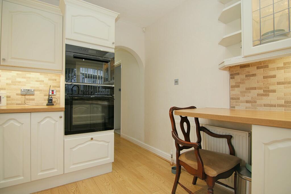 Additional property image - Coombe Hill, Queensbury, Bradford, BD13