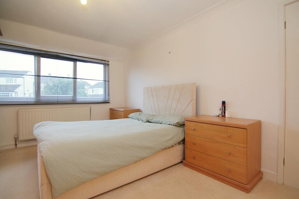 Additional property image - Coombe Hill, Queensbury, Bradford, BD13