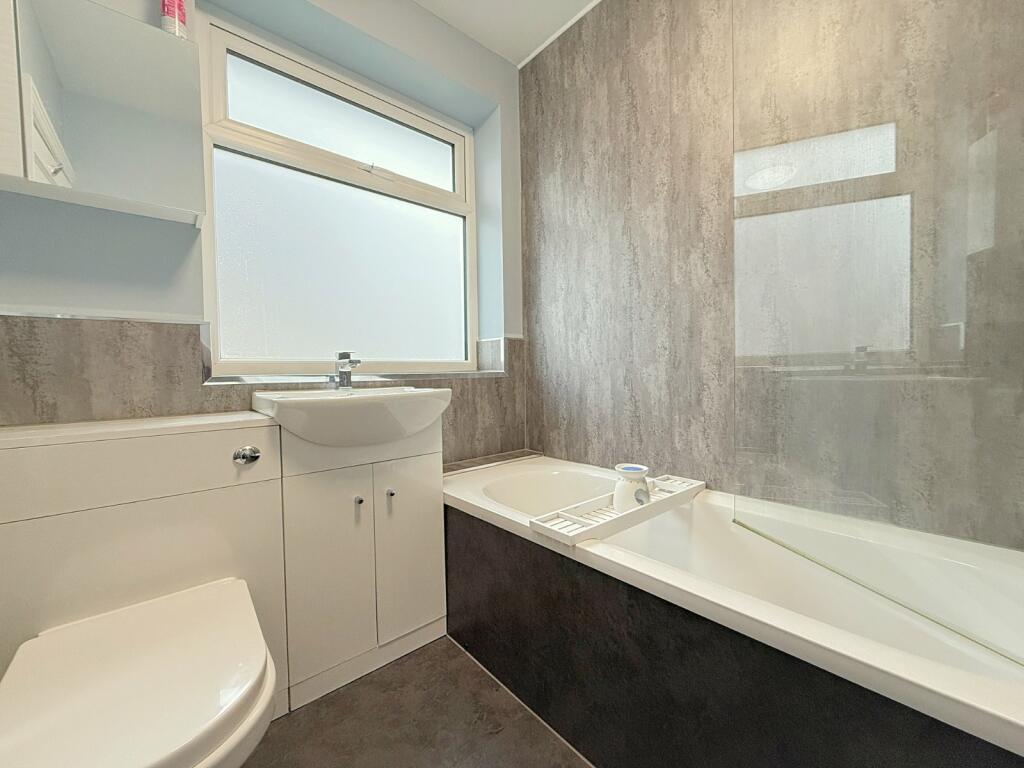 Additional property image - Farfield Grove, Wibsey, Bradford, BD6