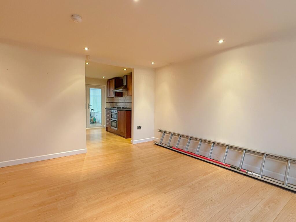 Additional property image - Wesley Avenue, Low Moor, Bradford, BD12