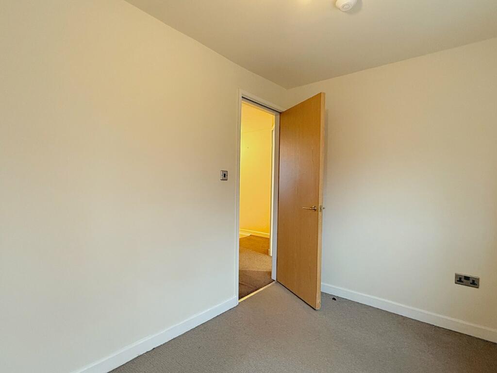 Additional property image - Wesley Avenue, Low Moor, Bradford, BD12