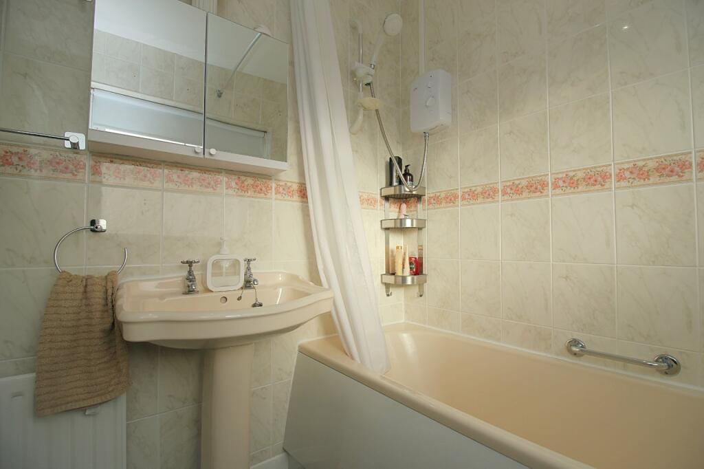 Additional image 8 of Greenville Drive, Low Moor, Bradford, BD12