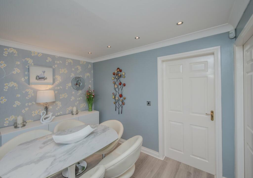 Additional property image - Winscar Avenue, Clayton Heights, Bradford, BD6