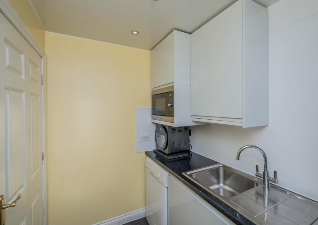 Additional property image - Winscar Avenue, Clayton Heights, Bradford, BD6