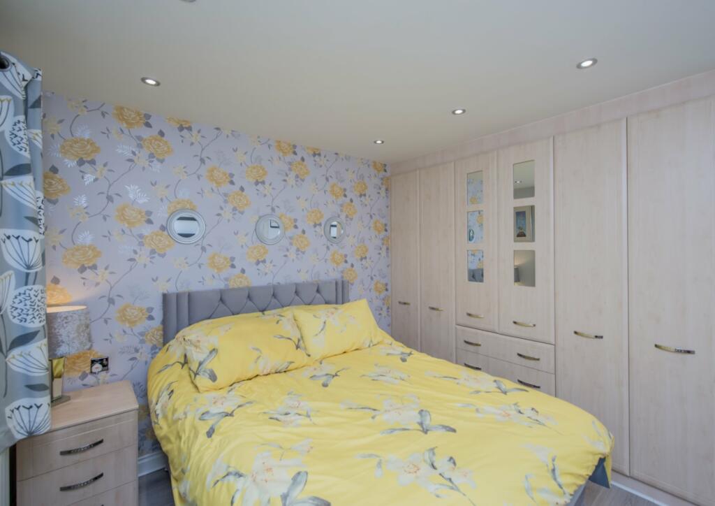 Additional property image - Winscar Avenue, Clayton Heights, Bradford, BD6