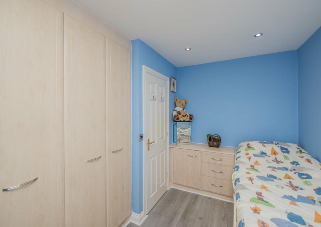 Additional property image - Winscar Avenue, Clayton Heights, Bradford, BD6