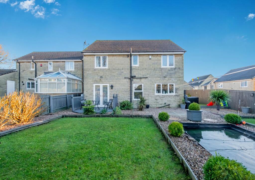 Additional property image - Winscar Avenue, Clayton Heights, Bradford, BD6