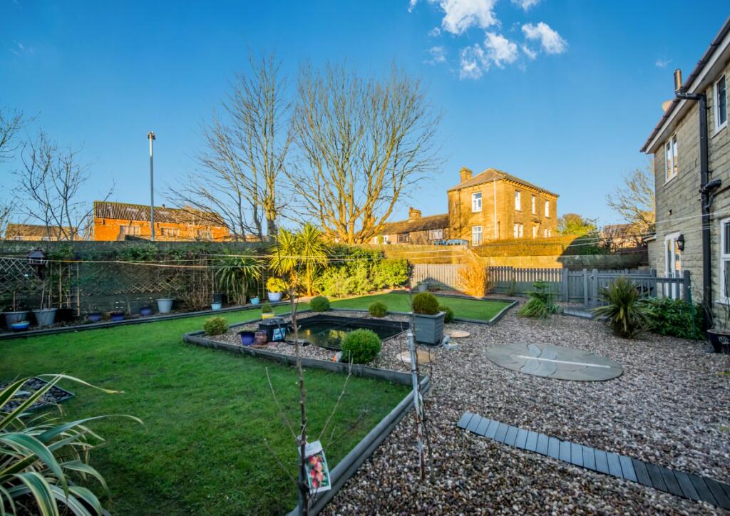 Additional property image - Winscar Avenue, Clayton Heights, Bradford, BD6