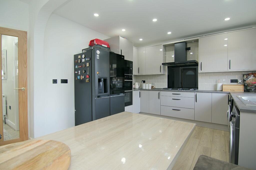 Additional property image - Buttershaw Lane, Bradford, BD6