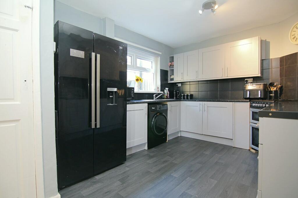 Additional property image - Saxton Avenue, Buttershaw, Bradford, BD6