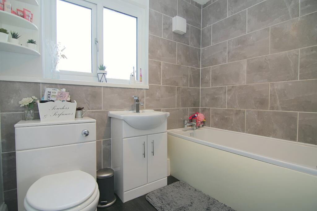 Additional property image - Saxton Avenue, Buttershaw, Bradford, BD6