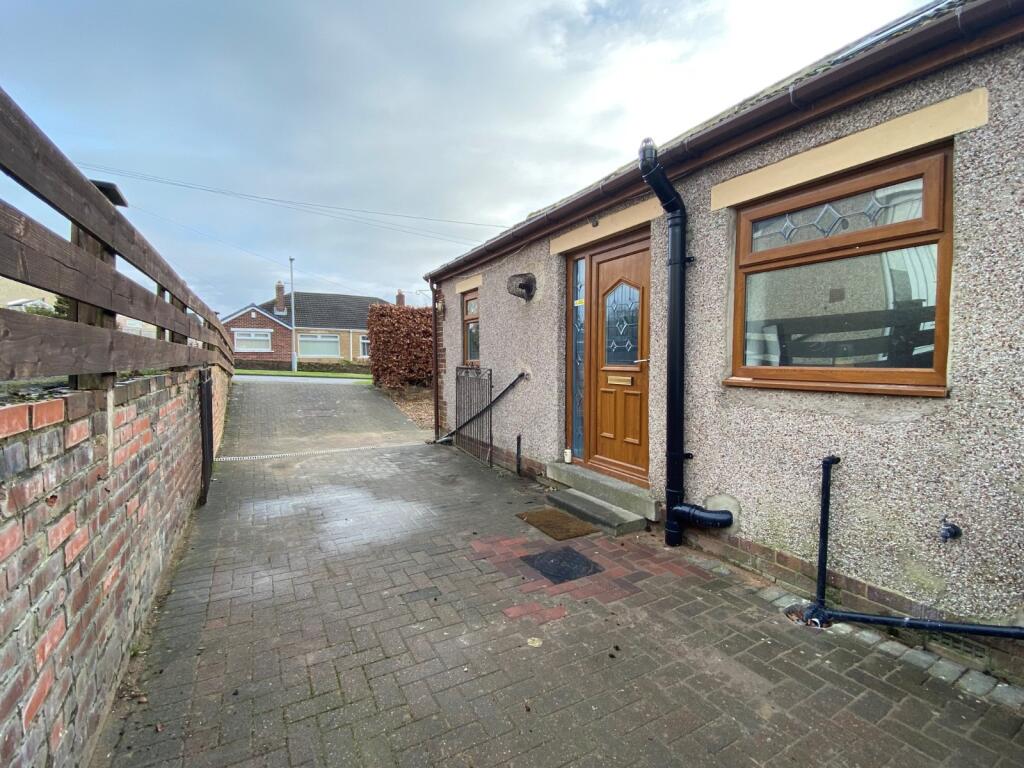 Additional property image - Belmont Avenue, Low Moor, Bradford, BD12