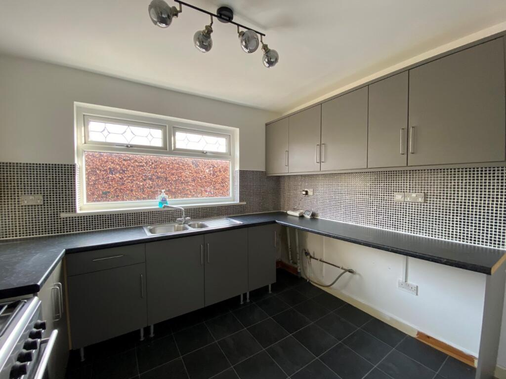 Additional property image - Belmont Avenue, Low Moor, Bradford, BD12