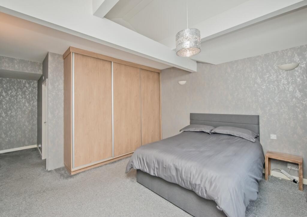 Additional property image - Glenrose Drive, Lidget Green, Bradford, BD7