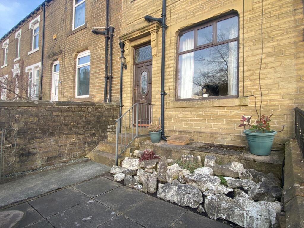 Additional property image - Park Road, Low Moor, Bradford, BD12