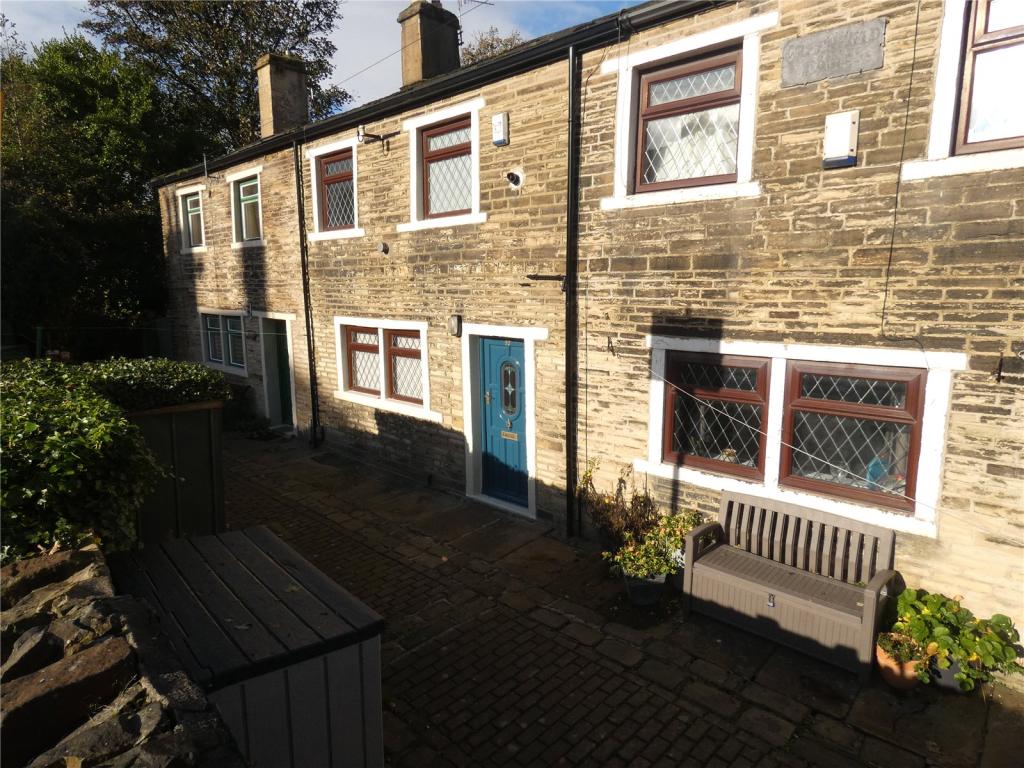 2 bedroom house for sale in Greenfield Lane, Great Horton, Bradford, BD7