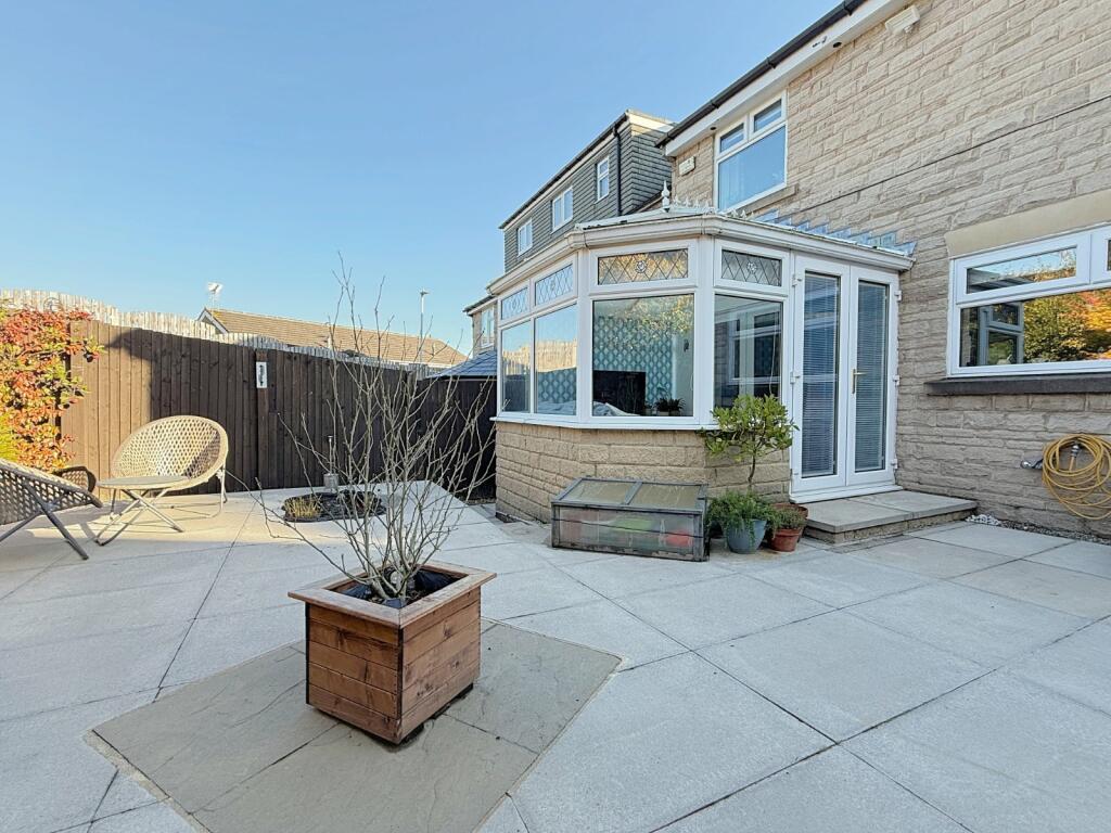 Additional property image - Croftlands, Idle, Bradford, BD10