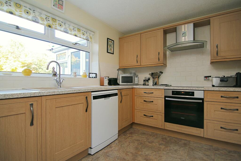 Additional property image - Croftlands, Idle, Bradford, BD10